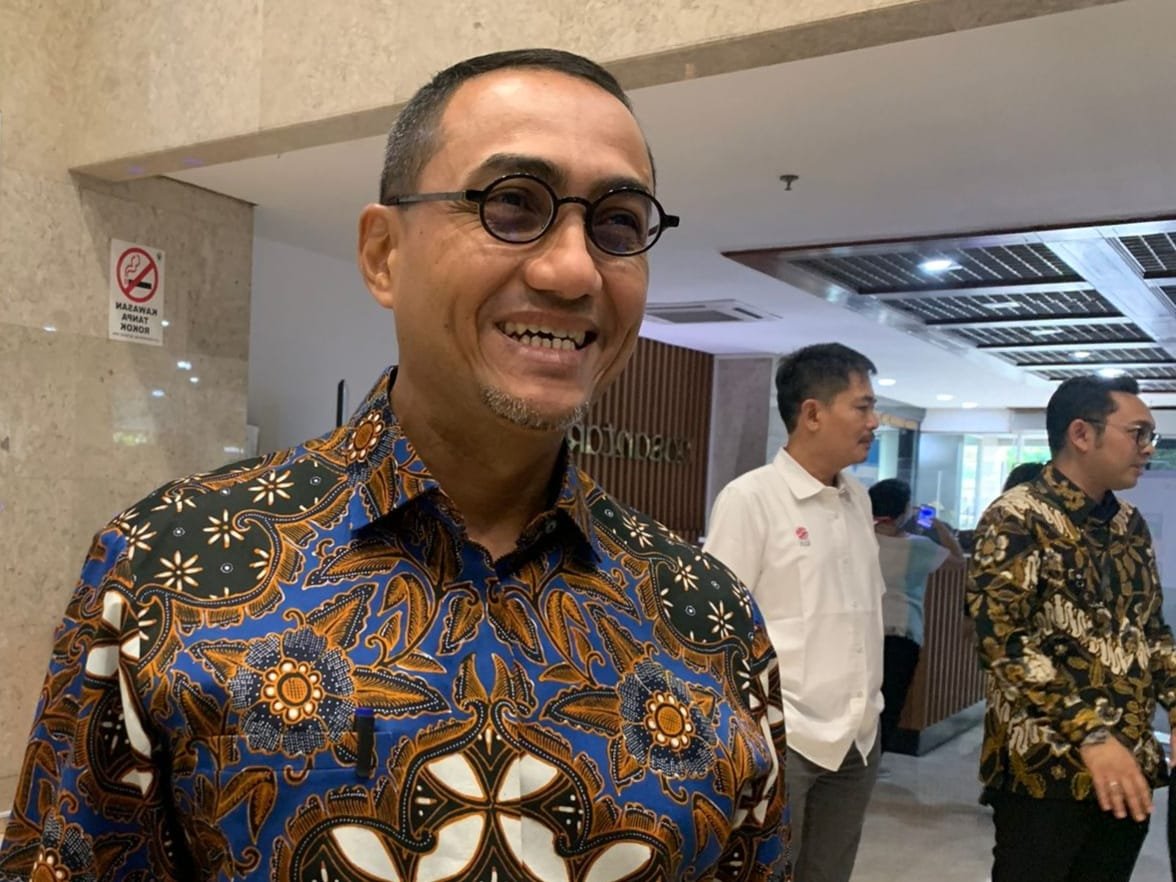 OJK Targetkan Tambahan 10-15% Emiten Penuhi Free Float 15% di Tahun Pertama