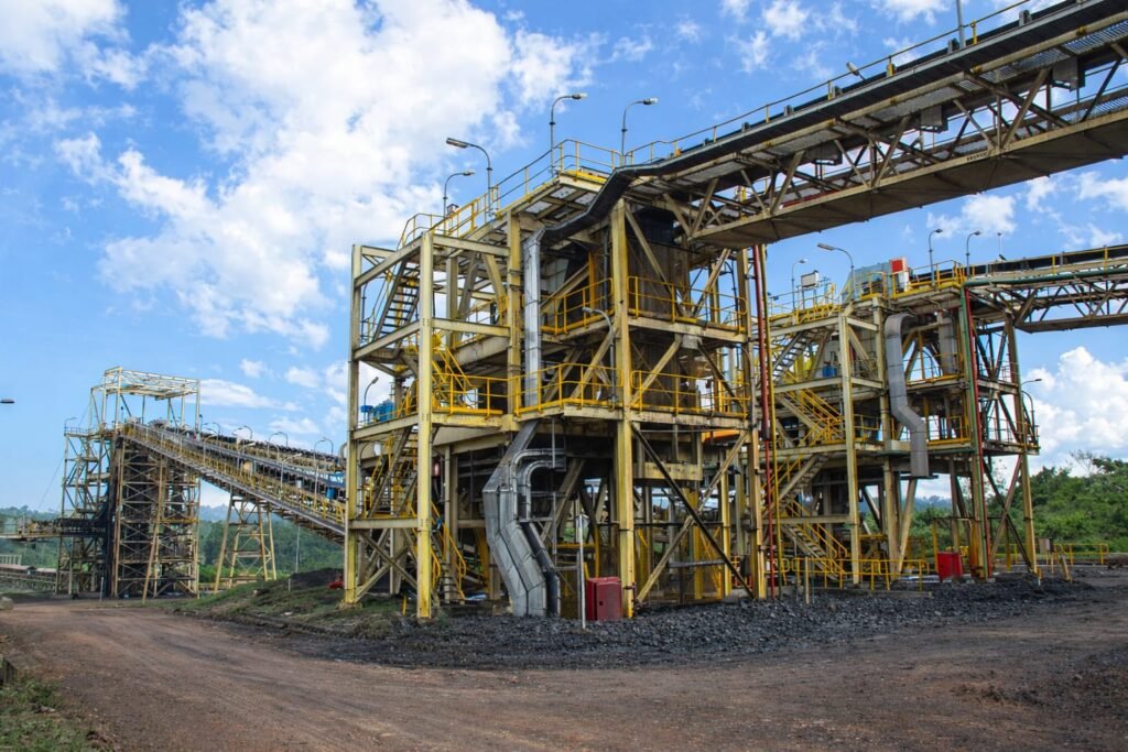 Bakrie Capital Akuisisi 6% Saham Astrindo (BIPI) Senilai Rp948 Miliar bipi