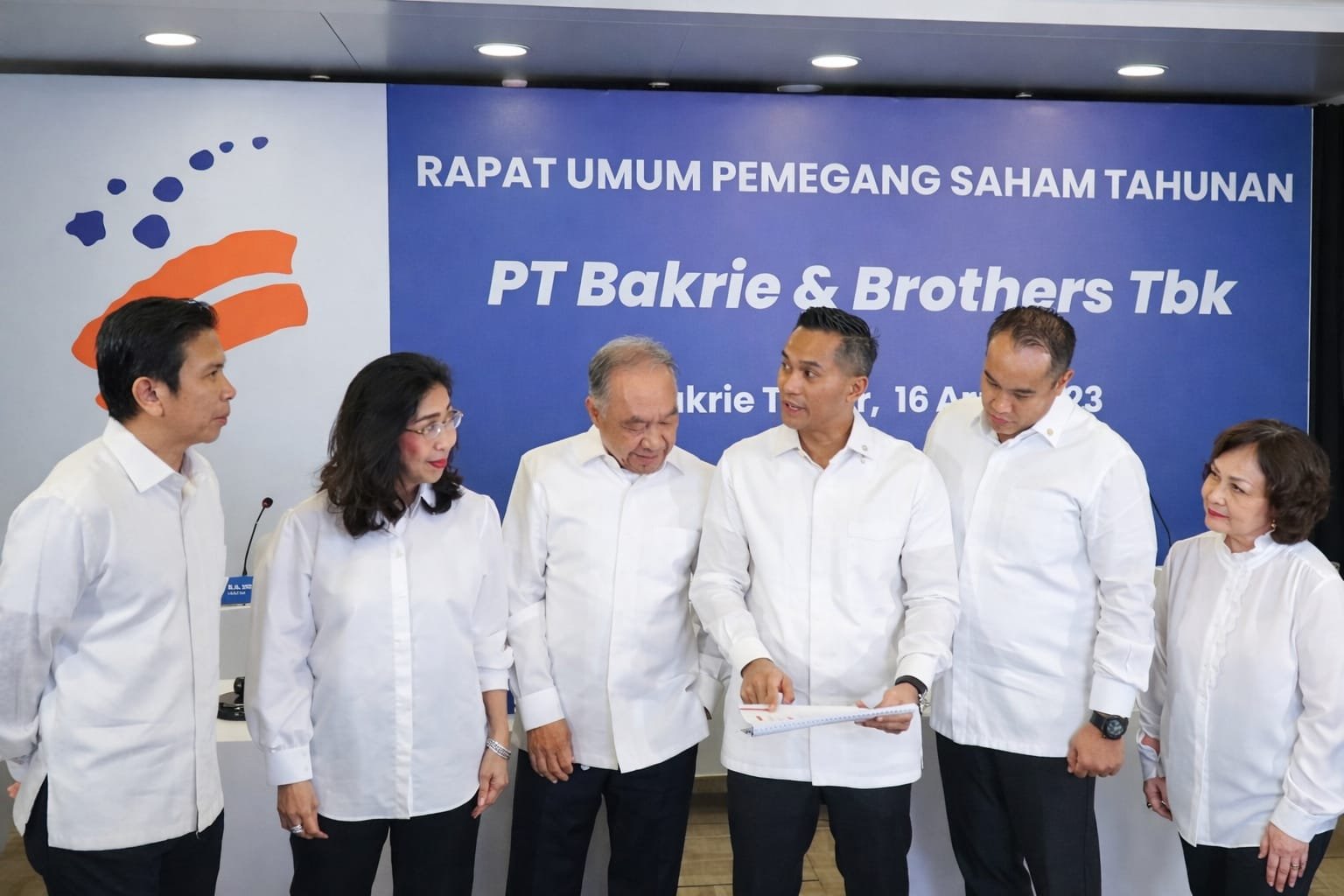 Mau Bayar Utang, Bakrie & Brothers (BNBR) Terbitkan 90 Miliar Saham Baru