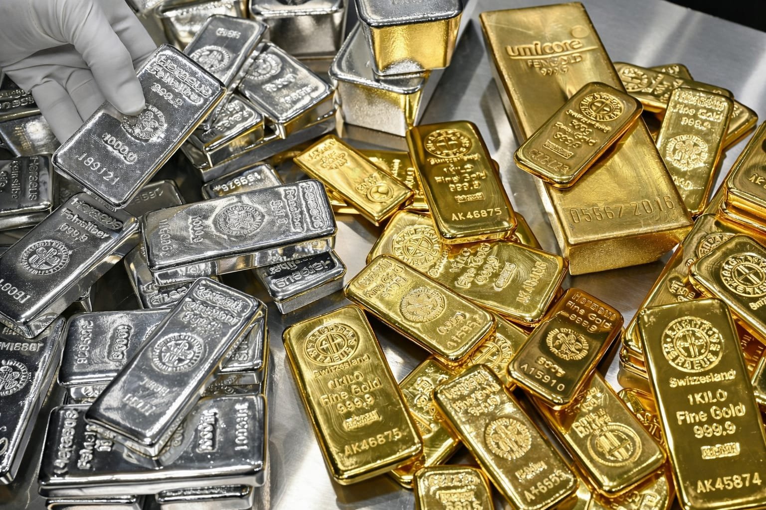 Harga Emas Bakal Capai USD6.300 per Ons di Tengah Eskalasi Timur Tengah