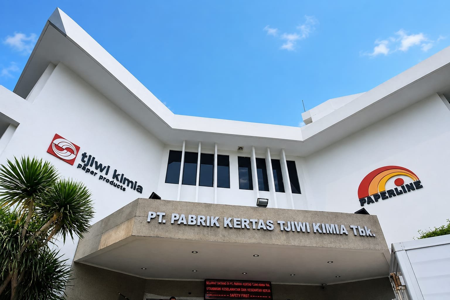 Tergerus Kenaikan Beban di 1Q26, Laba Bersih Tjiwi Kimia (TKIM) Melorot 17,2%